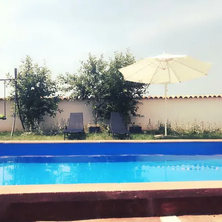 Hébergement de vacances Ema *