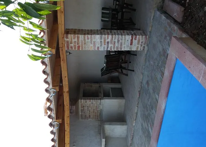 Ema Casa de Férias