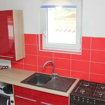 Holiday home Ema *
